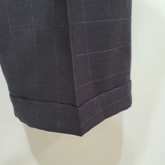Stacy Adams Gold 2-Piece Men’s Suit With SA Engraved Gold Lapel Pin Size 46R/40R